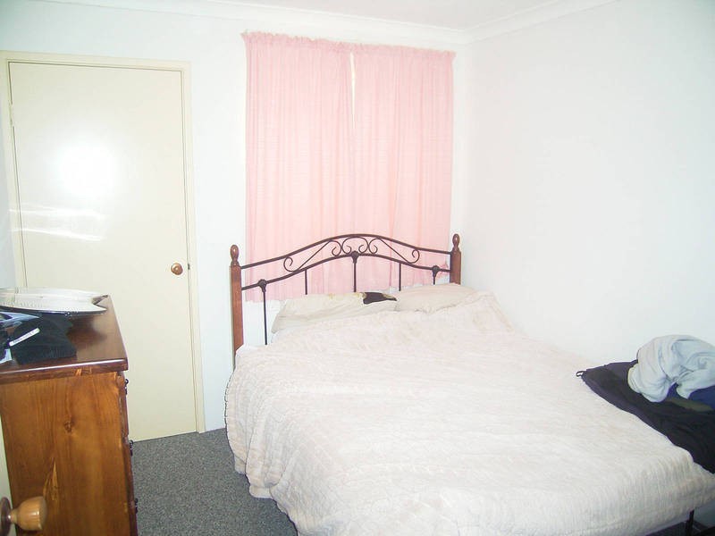 4 Gillen Place, Waikiki WA 6169