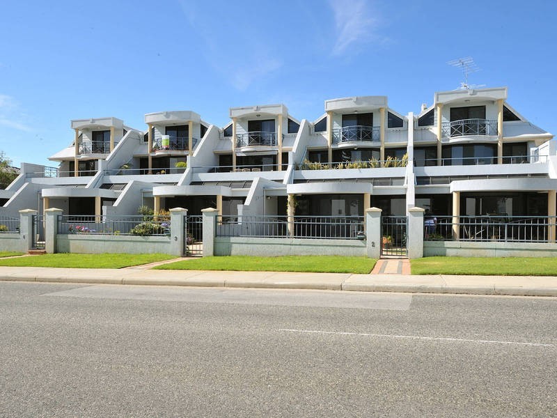 10/47 Esplanade, Rockingham WA 6168