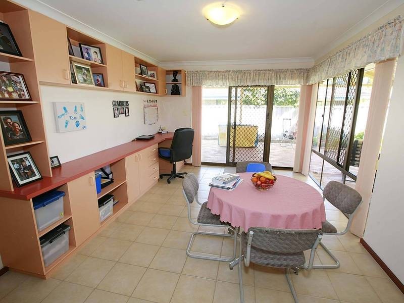 18 Warner Lane, Rockingham WA 6168