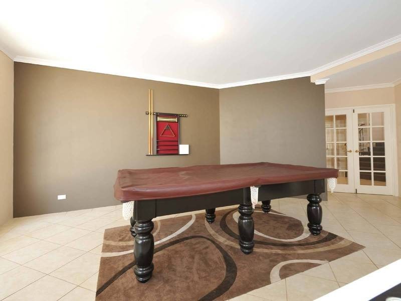 46 Morfontaine Parade, Port Kennedy WA 6172