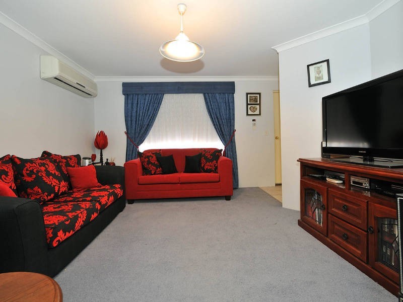 80 Parkin Street, Rockingham WA 6168