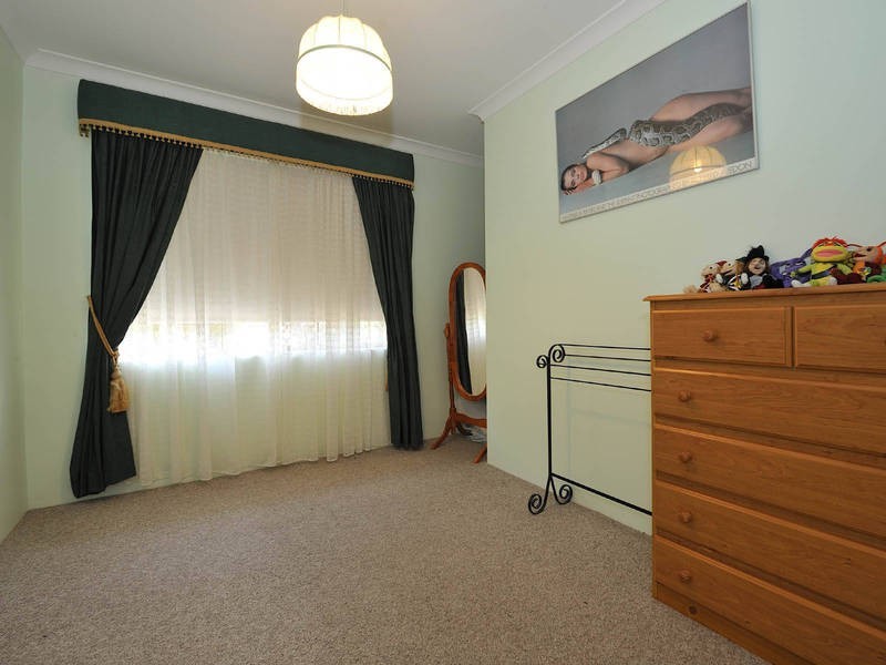 80 Parkin Street, Rockingham WA 6168