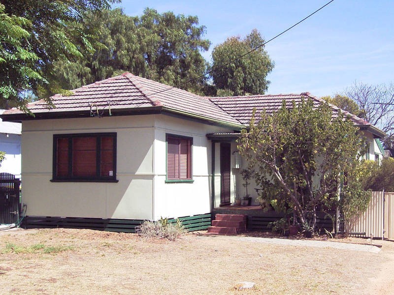 78 Lewington Street, Rockingham WA 6168