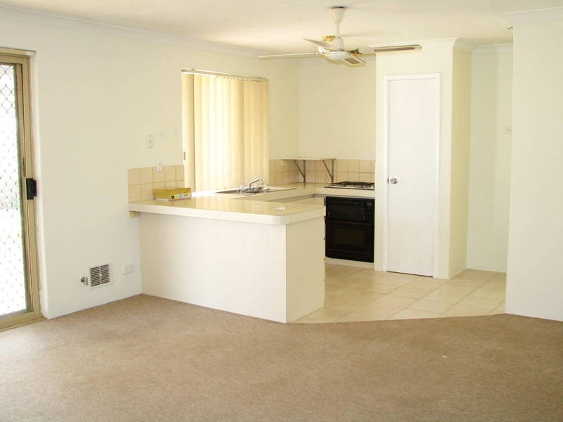 7 Minigwal Loop, Waikiki WA 6169