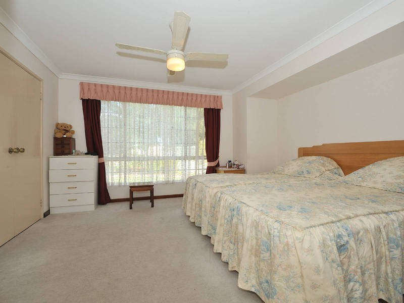 12 Adroit Court, Rockingham WA 6168