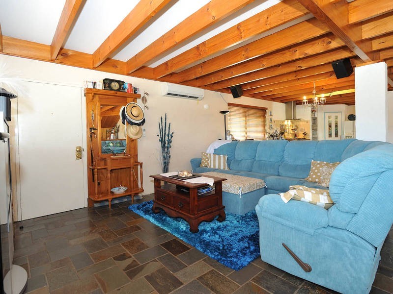 127 Fendam Street, Warnbro WA 6169