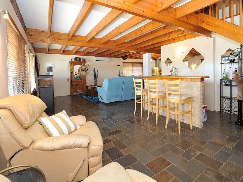127 Fendam Street, Warnbro WA 6169