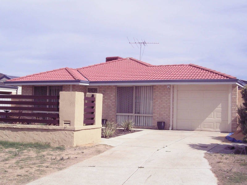 3 Armistice Way, Warnbro WA 6169