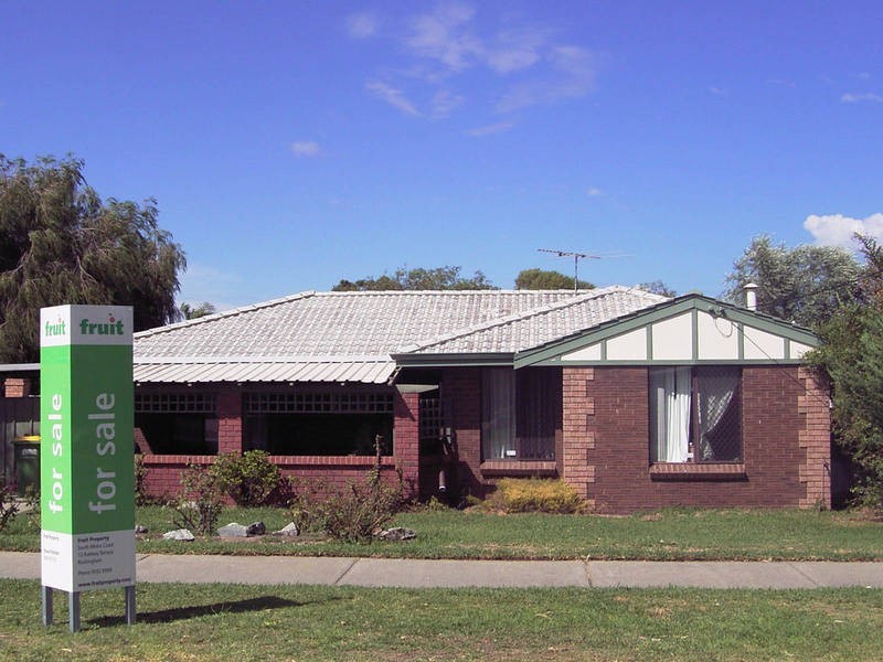 40 Goongarrie Drive, Waikiki WA 6169