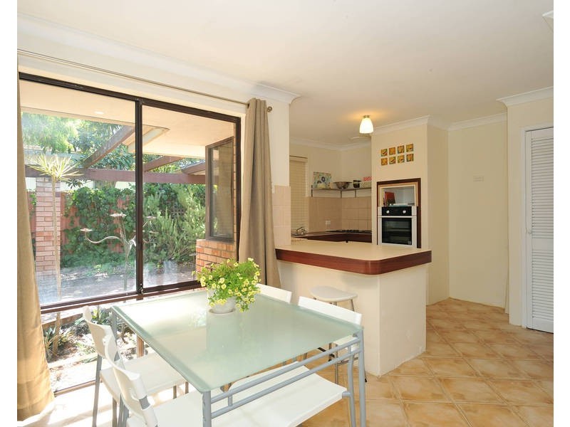 26 Ludlow Way, Warnbro WA 6169