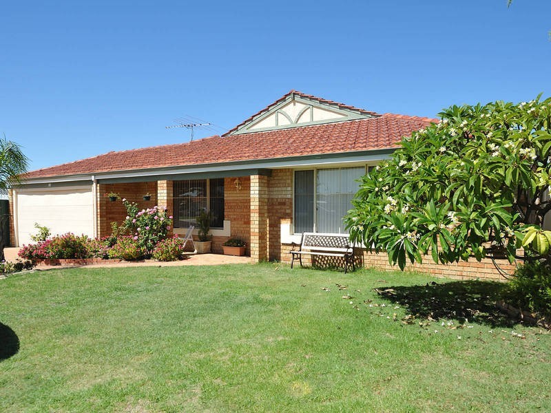 1 Morritt Close, Rockingham WA 6168