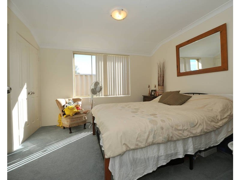 1 Morritt Close, Rockingham WA 6168