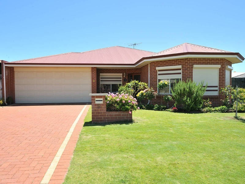 9 Purdy Avenue, Rockingham WA 6168
