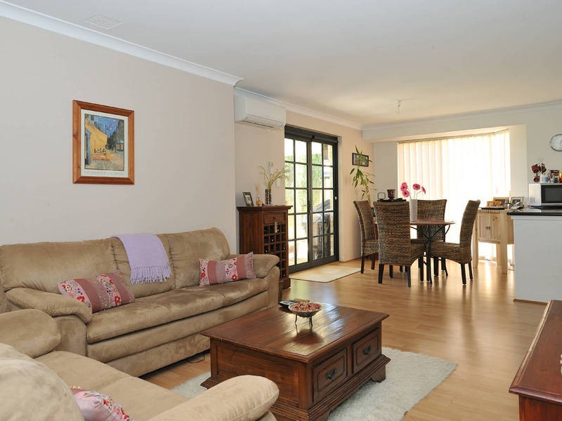 5  Alice Road, Port Kennedy WA 6172