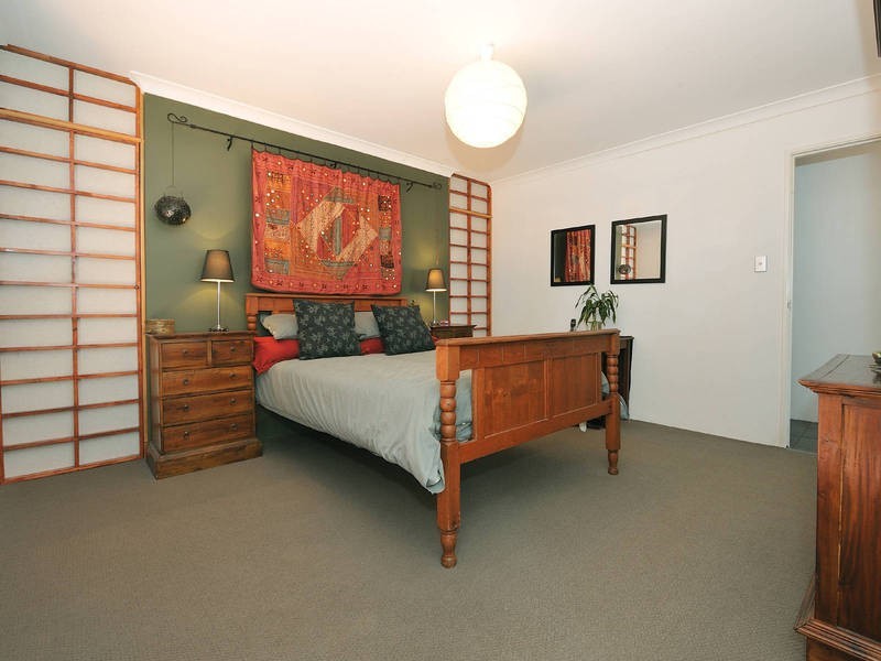 2 Verin Lane, Port Kennedy WA 6172