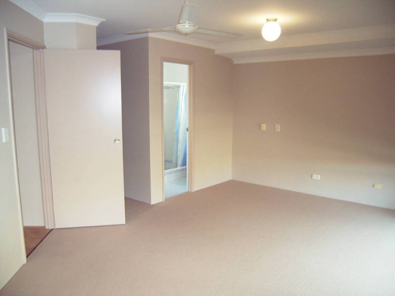 44 Sarah Ann Crescent, Warnbro WA 6169