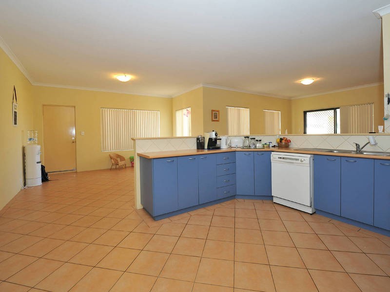 15  Fontainebleu Vista, Port Kennedy WA 6172