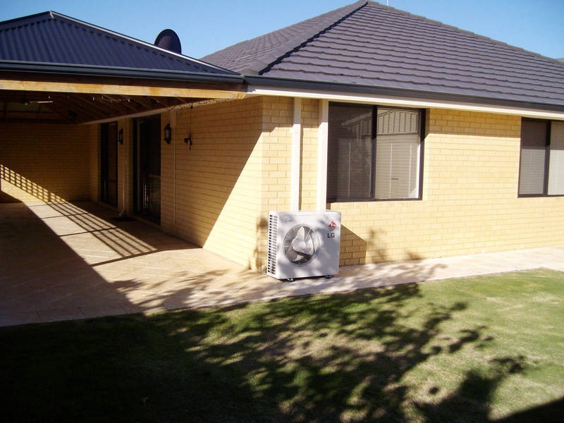 8 Curlewis Drive, Baldivis WA 6171