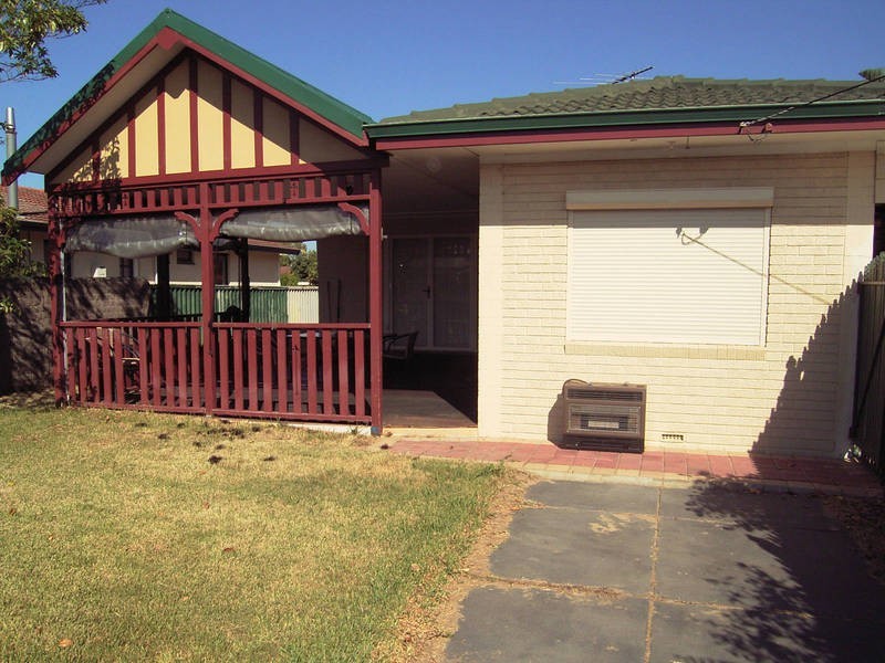 33 Pegasus Street, Rockingham WA 6168