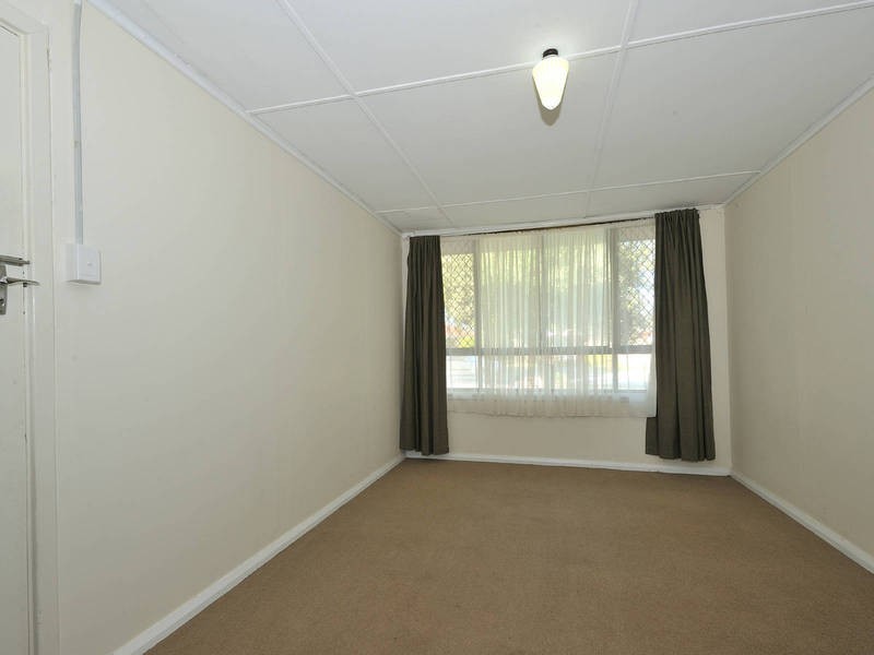 14 Houston Street, Rockingham WA 6168
