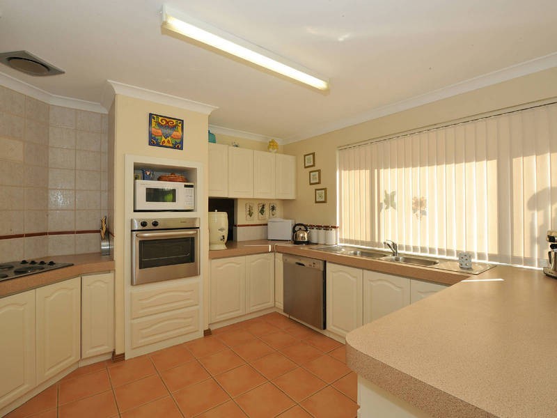 22 Foxton Green, Baldivis WA 6171