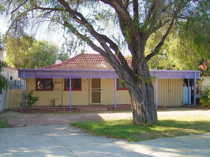 18 Hymus Street, Rockingham WA 6168
