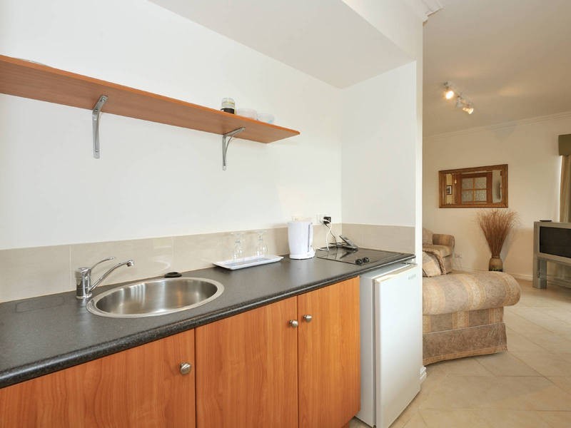 12 Florence Street, Rockingham WA 6168