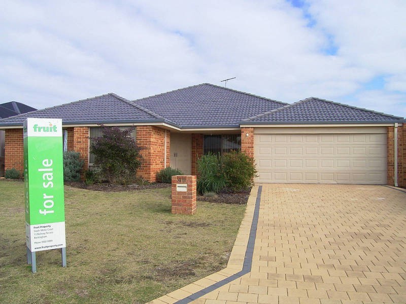 46 Ritchie Drive, Rockingham WA 6168