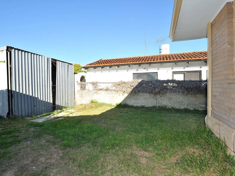 22 Frederick Street, Shoalwater WA 6169