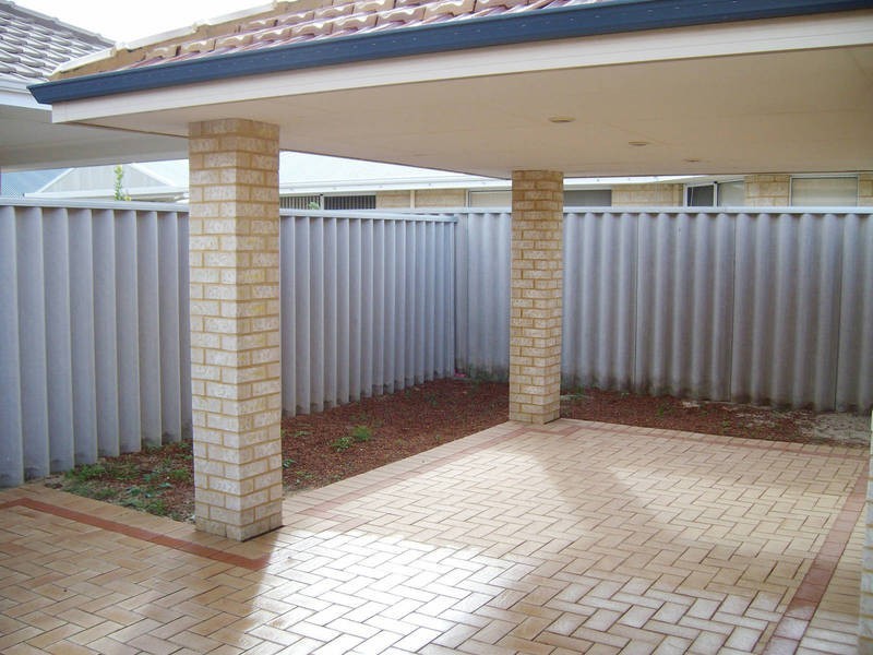 31 Highlander Parade, Rockingham WA 6168