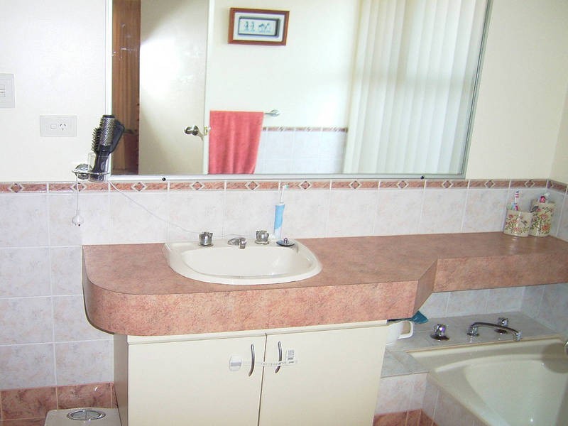 21 Caribbean Drive, Safety Bay WA 6169