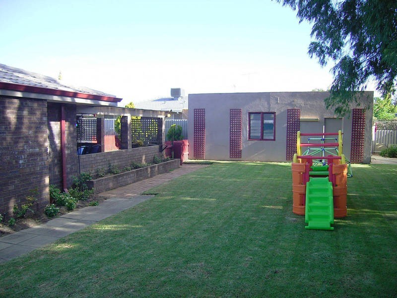 21 Caribbean Drive, Safety Bay WA 6169