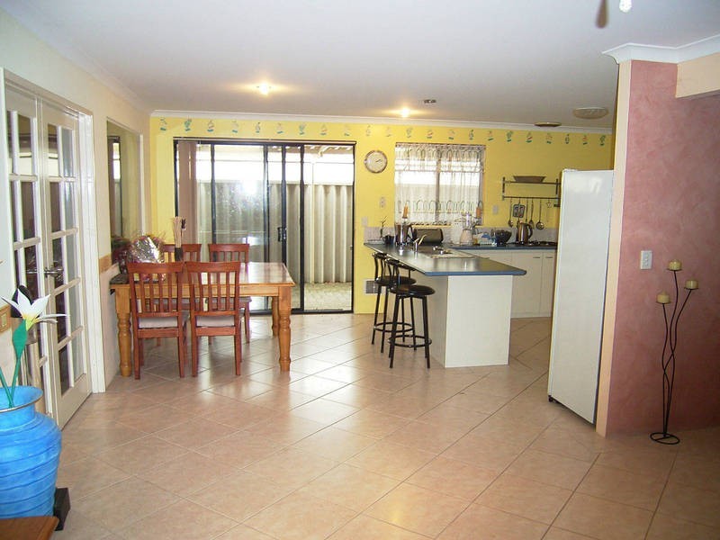 41 Belmez Turn, Port Kennedy WA 6172