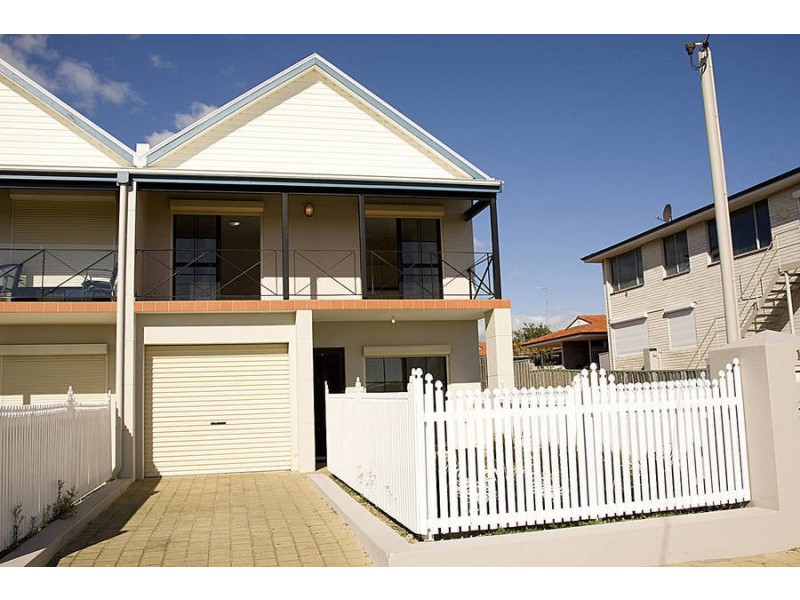 2/101 Rockingham Beach Road, Rockingham WA 6168