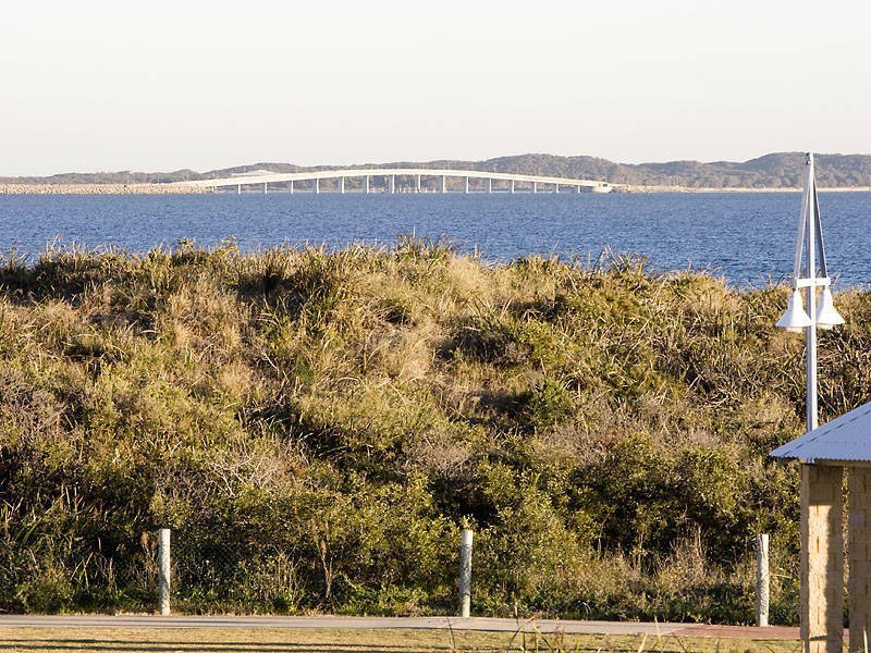 2/101 Rockingham Beach Road, Rockingham WA 6168