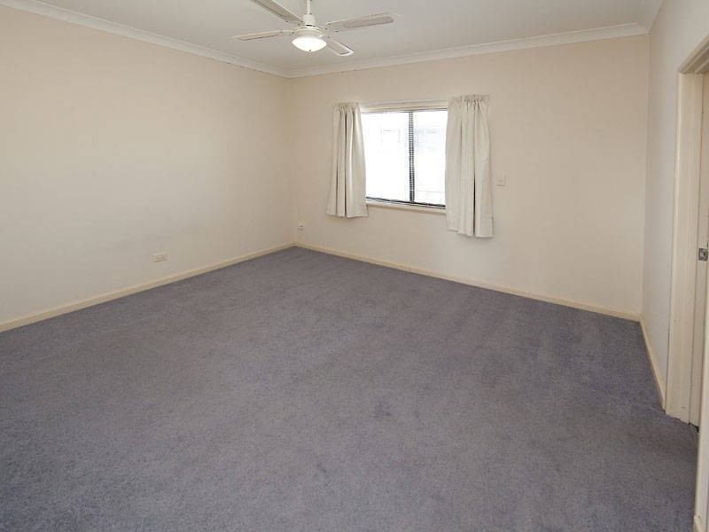 2/101 Rockingham Beach Road, Rockingham WA 6168