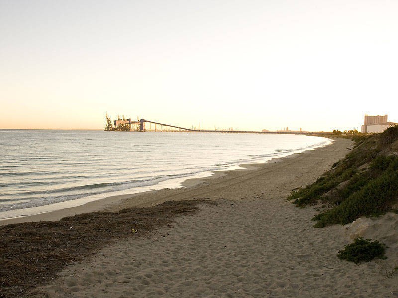 2/101 Rockingham Beach Road, Rockingham WA 6168