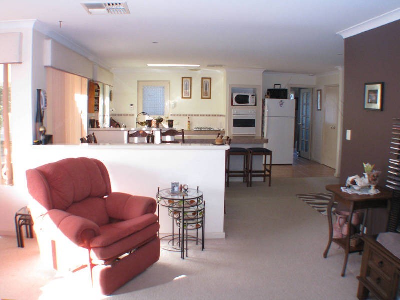 51 Gnangara Drive, Waikiki WA 6169