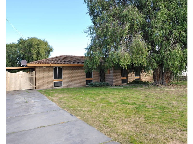 60 Exhibition Way, Cooloongup WA 6168