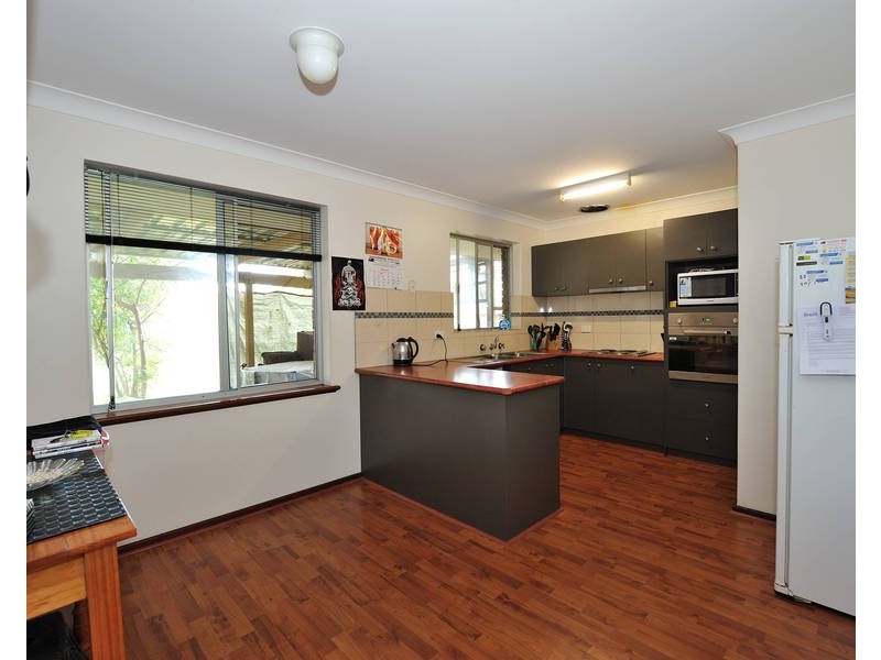 60 Exhibition Way, Cooloongup WA 6168