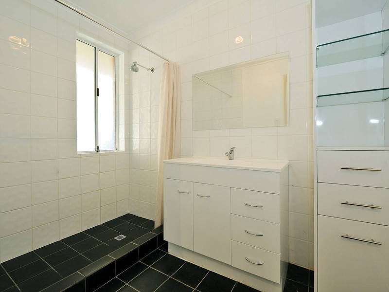 11 Ricketts Court, Rockingham WA 6168