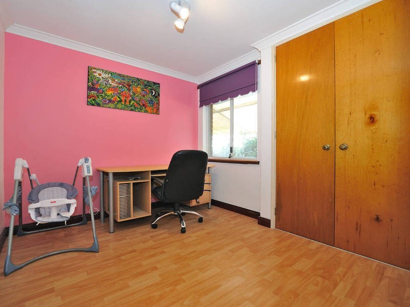 11 Ricketts Court, Rockingham WA 6168