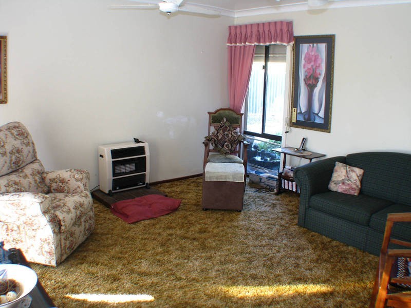 40 Park Drive, Cooloongup WA 6168