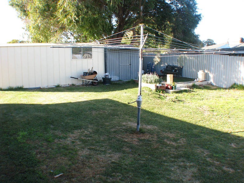 40 Park Drive, Cooloongup WA 6168