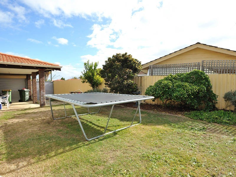 23 Adina Way, Rockingham WA 6168