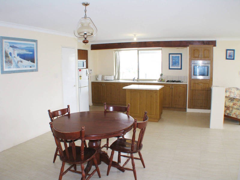 124 Charthouse Road, Waikiki WA 6169