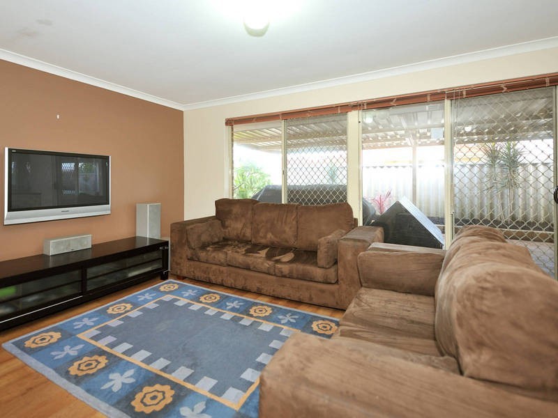 11 Inaja Mews, Warnbro WA 6169