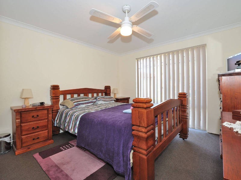 25 Serenoa Court, Warnbro WA 6169