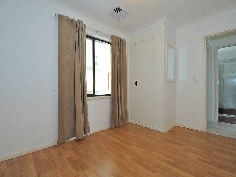 9 Mariano Court, Rockingham WA 6168