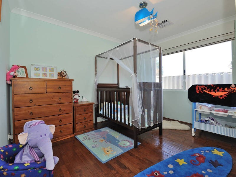 20 Fontenay Court, Port Kennedy WA 6172